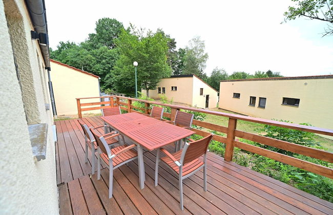 Bungalow by Lake Rabais in Virton - Foto 13