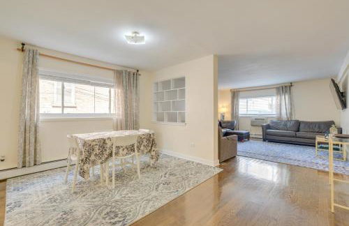 Walk to Train Convenient Skokie Condo! - Foto 9