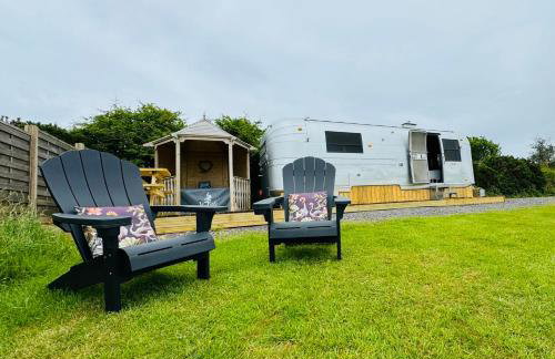 WildView Cosy Glamping with Outdoor Bath and stunning scenery - Foto 1