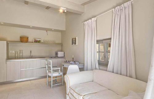 Villa Charlotte for 14 persons with 73m2 Pool in Central Istria - Daily Housekeeping & Breakfast Service - Foto 37