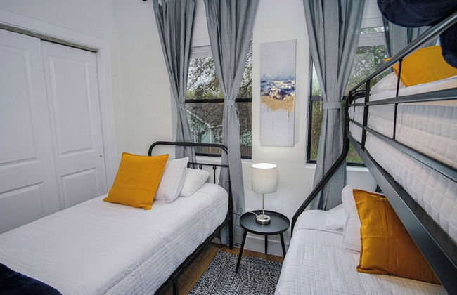 Amazing Indeed 3BR Only 5 Minutes From Downtown - Foto 2