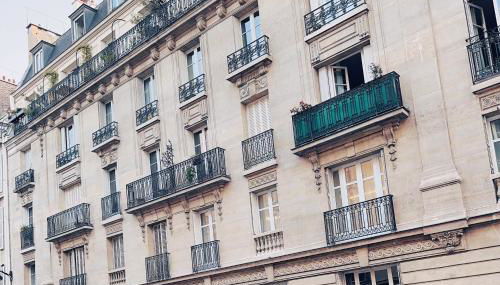 Appt proche Sacré cœur Montmartre Gare du Nord et EST - Foto 2