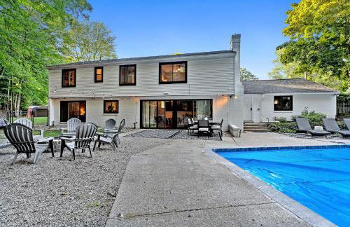 Hillside Cottage- Great Vacation Rental with Private Pool - Foto 29