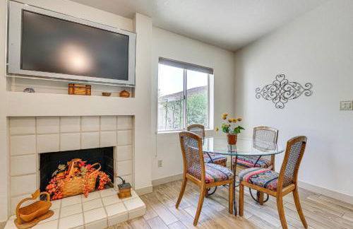 Patio and Pool Access Sunny Phoenix Casita! - Foto 6