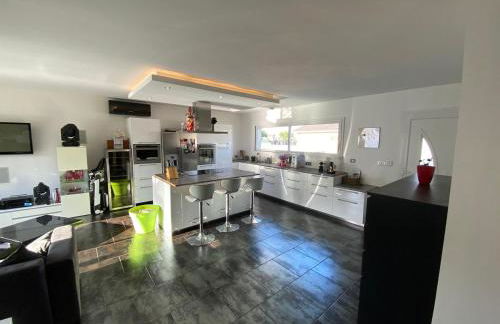 Belle maison avec piscine au coeur du medoc - Foto 3