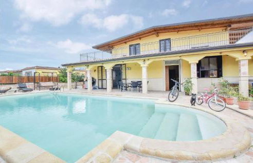 Amazing Home In Torre Di Pescopaganoce - Foto 1