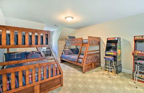 Helen Retreat with Hot Tub, 2 Mi to Downtown! - Foto 21