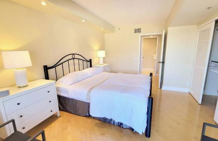 Luxurious and Spacious 2-Bedroom Condo Unit Downtown San Diego in the Heart of the Gaslamp Quarter - 30-Day Min recommended - 14-Day Min acceptable - Foto 24