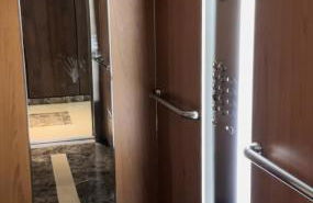 PARIS-MONTROUGE Magnifique appartement 3 pièces de 75m2 avec PARKING - très cosy pour 1 - 8 personnes refait à NEUF -ENTIRE APARTMENT LUXURIOUS AND WARM -Montrouge Paris 14ème - Proche Aéroport Orly Parc Expositions Porte de Versailles FREE WIFI GRATUIT - Foto 9