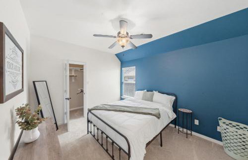 Cozy 4bdrm 3bath Home in The Woodlands - Photo 51