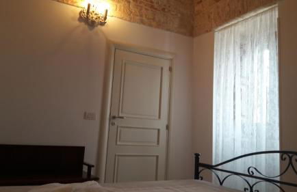 Historich house Largo Martellotta 44 - Photo 8