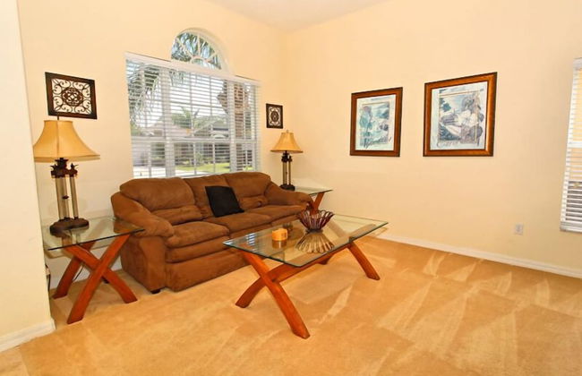 Peacful Surroundings Pool/spa Games Room! 5 Bedroom Villa by RedAwning - Foto 19