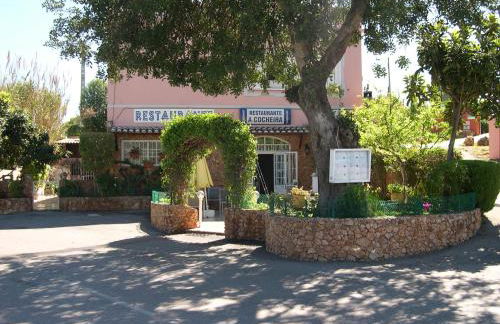 VILLA EBER - independent 1 & 2 bedroom apartments, pool, air con, fast Wi-Fi, near old town of Albufeira and beaches - Foto 55