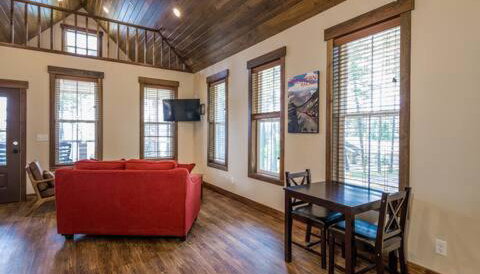 Elk Ridge Village 401A Cozy Cabin with views of Flathead Lake and the mountains - Foto 5