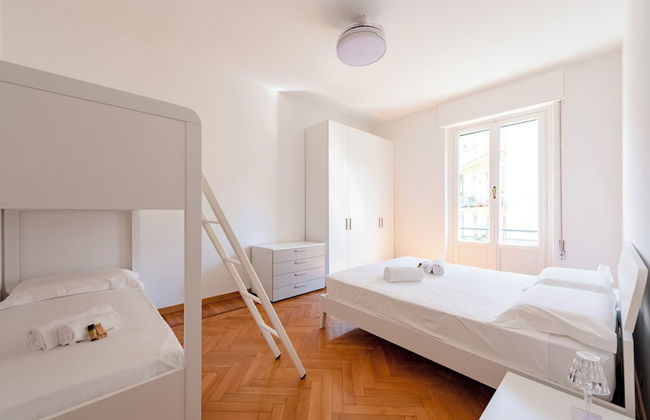 Chic flat with balcony - Foto 10