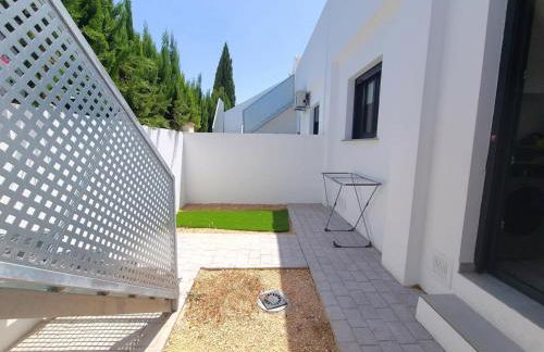 Bungalow Hidden Paradise, cerca de la playa Deveses - Foto 24