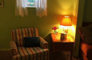 Rustic BEACH FRONT Basement Apt, Pet Friendly Wi-Fi apts - Foto 22