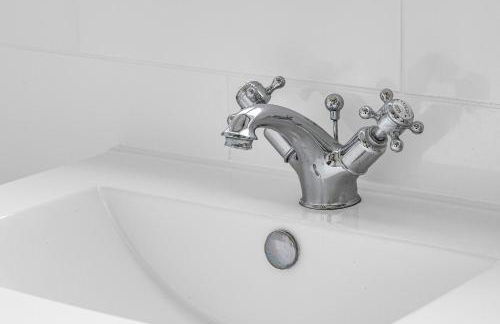 The Blue Anchor House - close to London - Foto 37