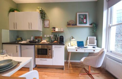 Stylish Studio by Kensington Olympia, fast Wi-Fi - Foto 12