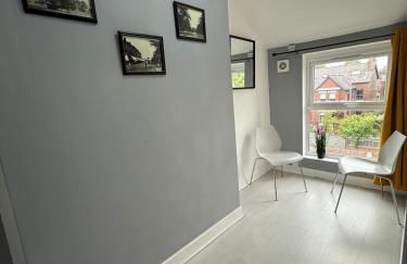 Bright, Modern & Comfortable 2-Bedroom Apartment - Foto 14