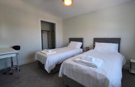 Large 4 Bedroom Seaside House by the beach and cliffs - Foto 18