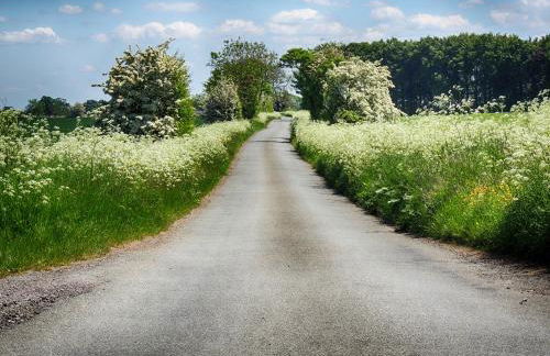 Squirrel Barn - Couples Cotswold Retreat - Photo 52