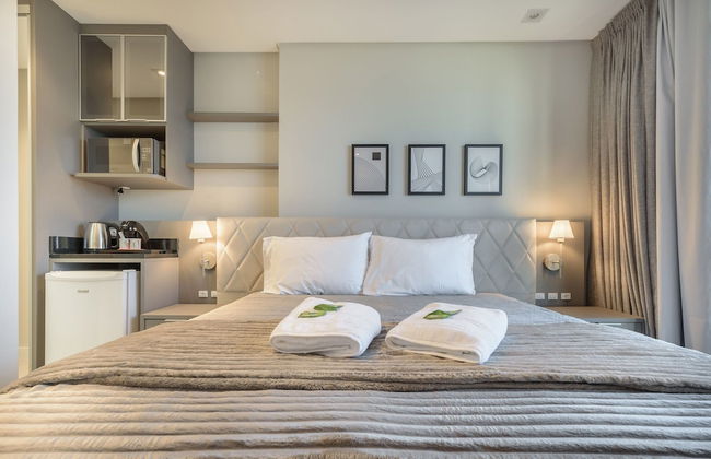 MHFA Studios em Prédio Luxuoso Vista Mar - Foto 4