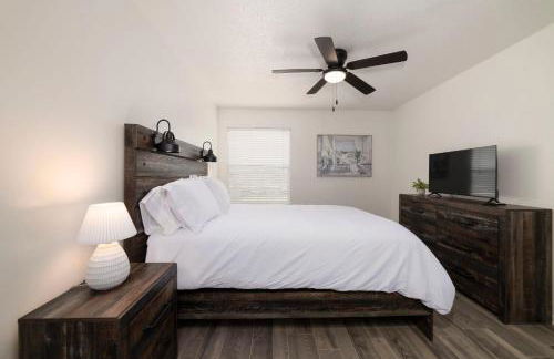 Comfortable 2BR - Pool Near Major Attractions - Foto 4