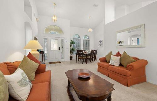 373 - Stunning 4 Bedroom Villa with own Private South East Facing Pool - Photo 5