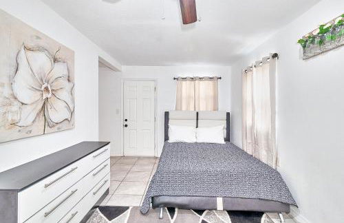 4-Bedroom Comfort Ybor City, Close to Everything - Foto 10