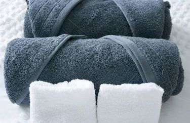 Family Renovated Home, Netflix, AC, WD, Putt Putt - Foto 7