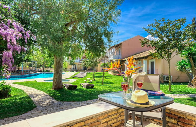 Folies Corfu Hotel Apartments - Foto 40