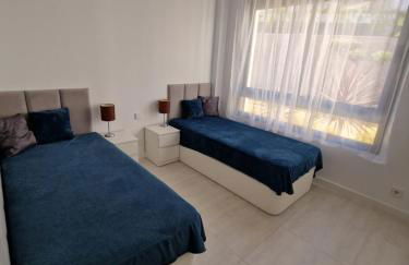 Apartment Infinity Vanian Gardens - Photo 13