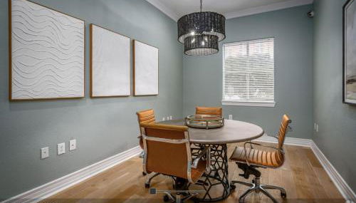 Hidden Gem at Med Center 2BR & 2BA Apartment - Foto 4