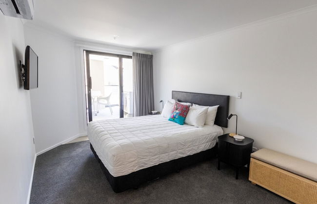 Belle Mer Beach Front Apartments - Foto 17