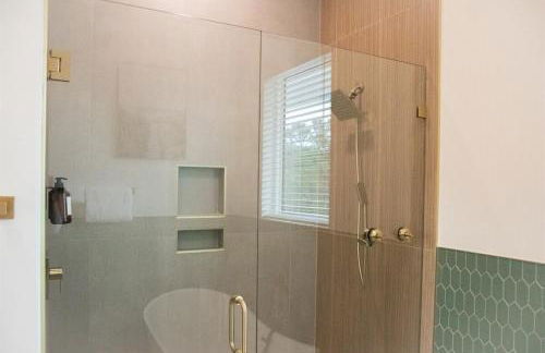 Sleeps 22! Ocean Views, Pool, FREE Golf Cart - Foto 30