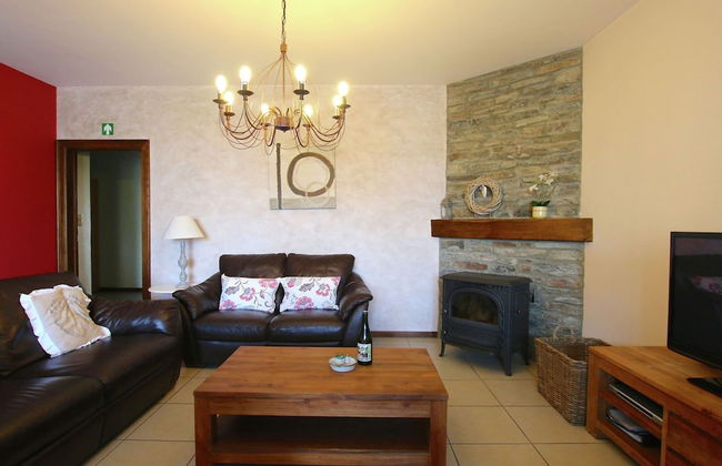 Stunning Cottage in Jehonville With Sauna - Photo 14