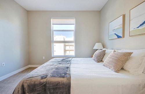 Hollywood Escape! Elegant 2BR 2BA Rental - Foto 6