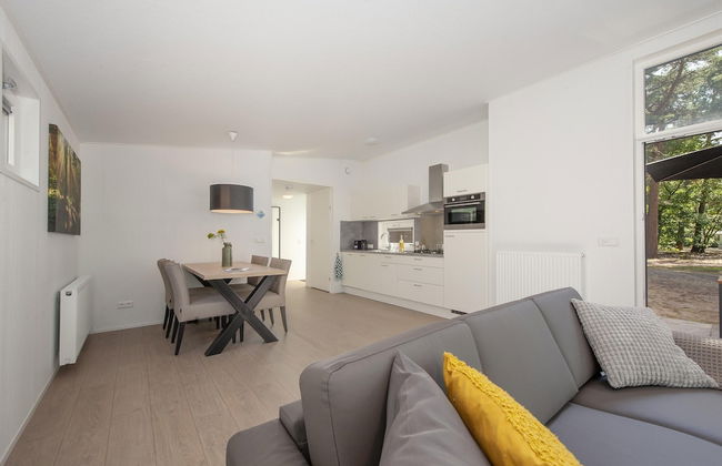 Modern Lodge With Dishwasher, Near Helmond - Photo 17