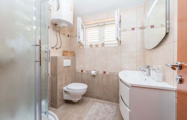 Very Good Life - Foto 19