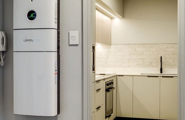 Cape Towns Charming Seaside Avaya Apartment - Photo 10