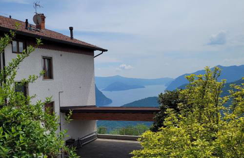 La Mansardina sul lago Mountain Lake Iseo Hospitality - Photo 19