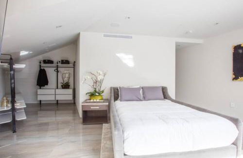 Beverly Hills Luxurious 4BR Villa with Pool and Views - Foto 28