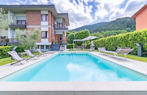 Villa Asmara Piscina AC WI-FI Park - Foto 32