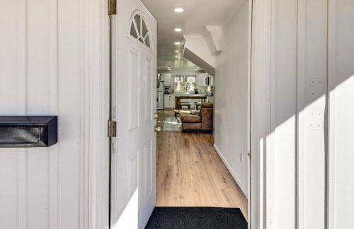 2 Mi to Naval Base Walkable Norfolk Retreat - Foto 18