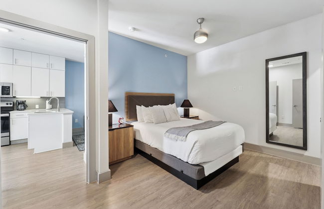 Sentral East Austin at 1630 E. Sixth - Photo 10