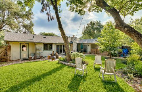 Austin Home Near Zilker Park with Yard Pets Allowed - Photo 31