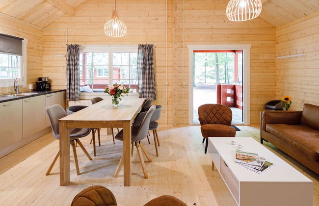 Relaxing Chalet w/ Garden - Foto 6