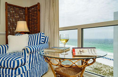 Beach Service Included Corner Condo - Foto 20