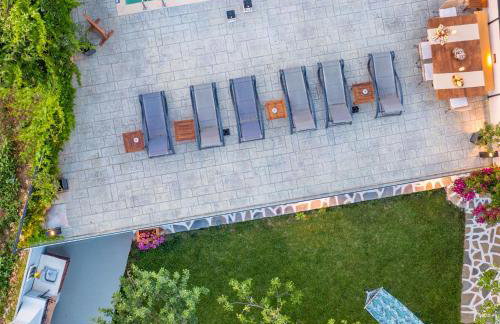 Villa Tramonto with Private Heated Pool, by ZanteWize - Foto 50